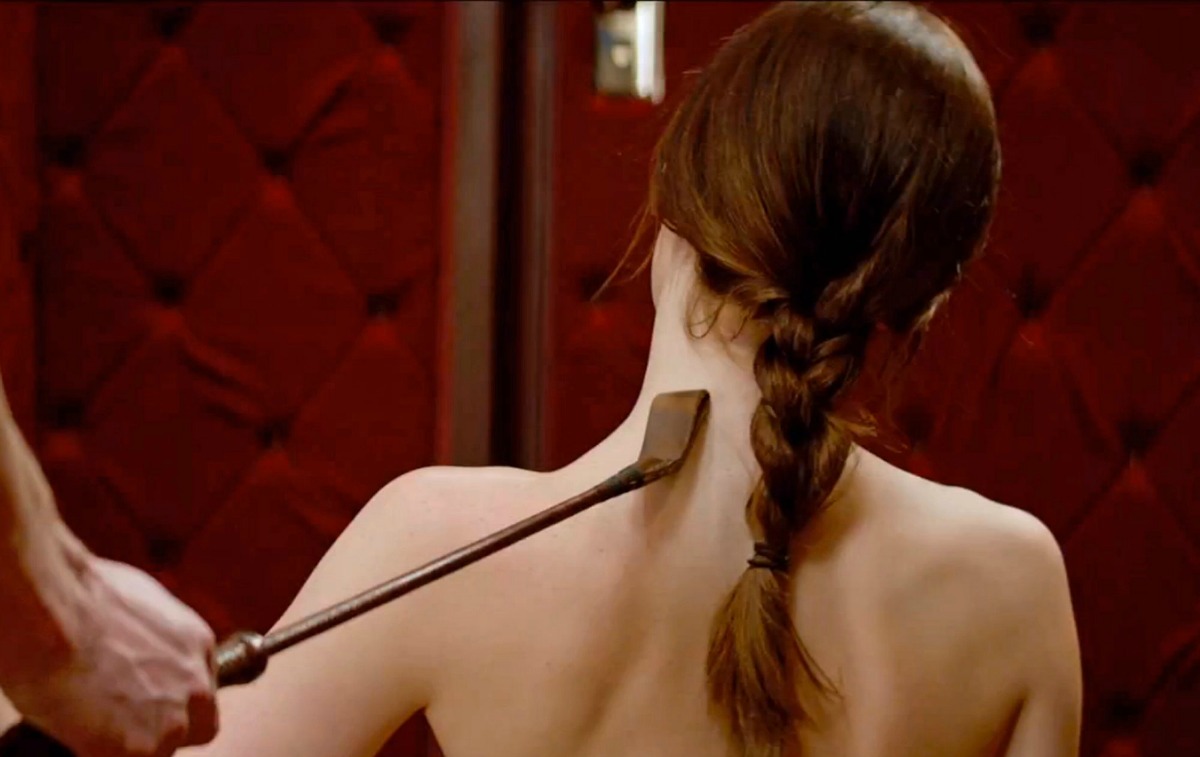 6 ιδέες για πιο πικάντικα ερωτικά παιχνίδια